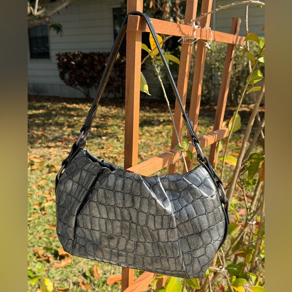 VERA BRADLEY Gray Croc-Embossed Shoulder Bag - Picture 2 of 11